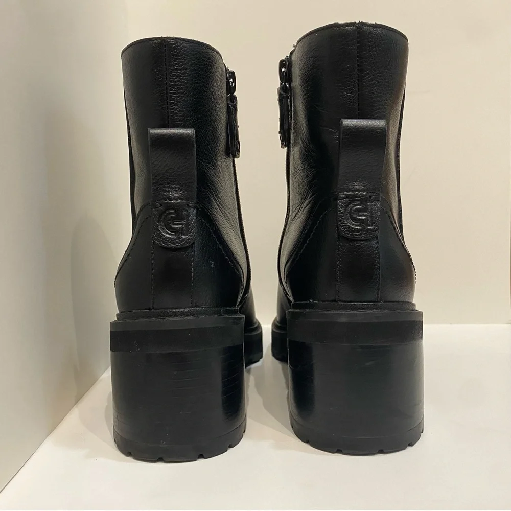 Woman's Boots Cole Haan Gillian Lug Bootie Black Leather Waterproof Size 7 - Picture 3 of 9